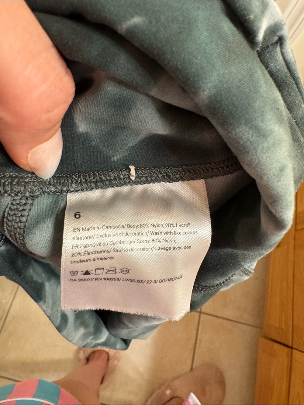 Lululemon Align High-Rise Leggings Pockets 25” size 6 - Picture 5 of 6